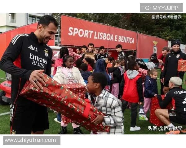 世界杯激战本菲卡与马竞互交白卷全场气氛紧张引发球迷热议