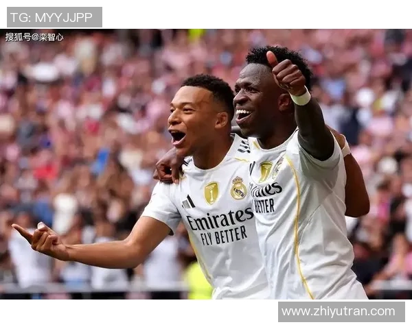 西甲焦点战平局引发红牌争议拜仁皇马转会传闻再度升温